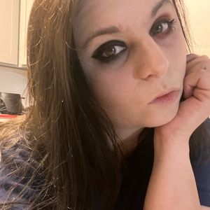 Meet your Posher, Bri